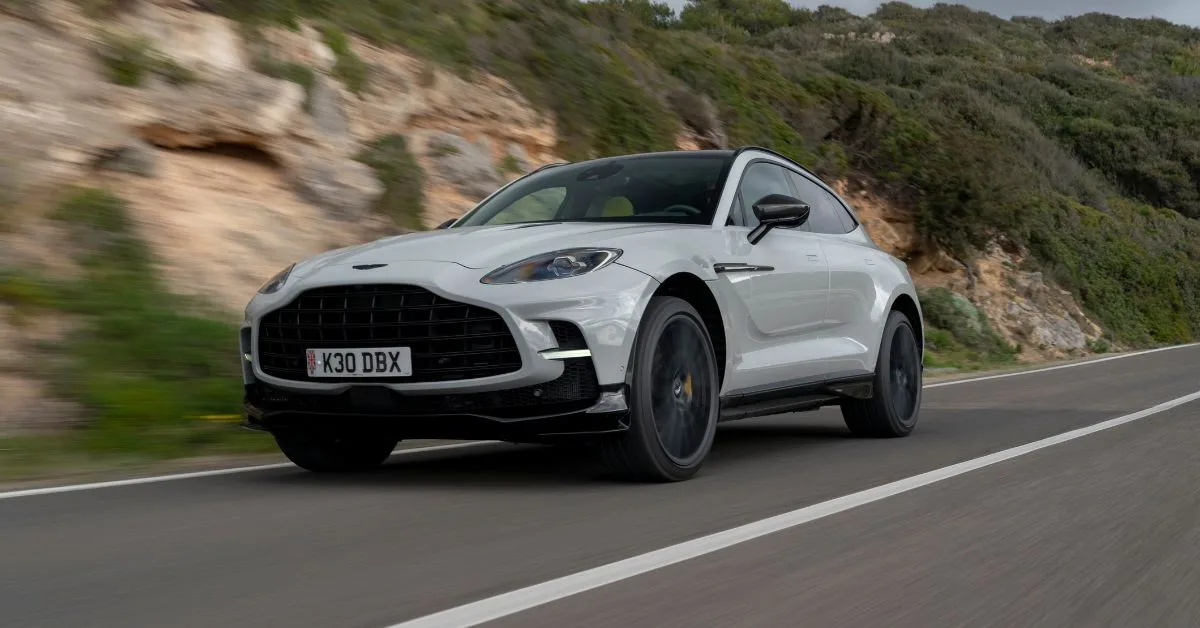 2023 Aston Martin DBX707