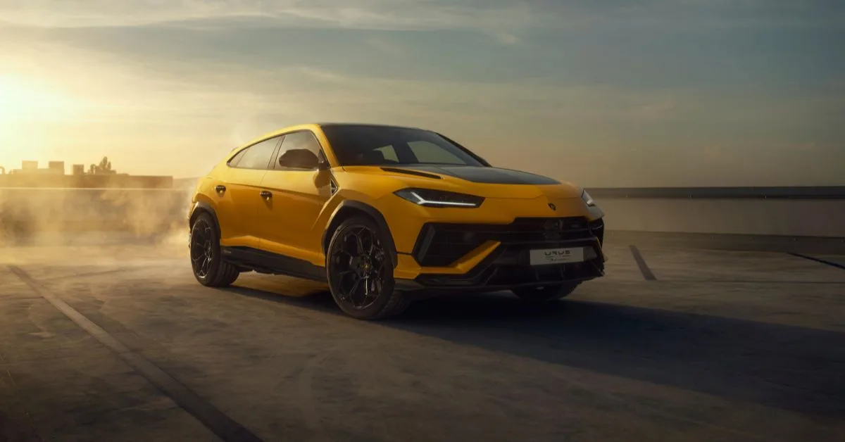 2023 Lamborghini Urus Performante