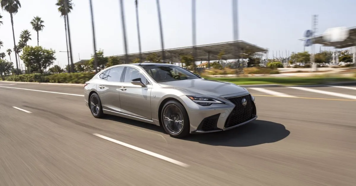 2023 Lexus ES