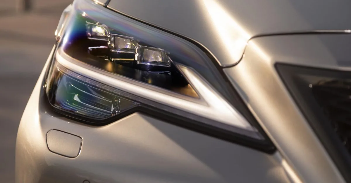 2023 Lexus LS 500 F Sport Atomic Silver Headlight