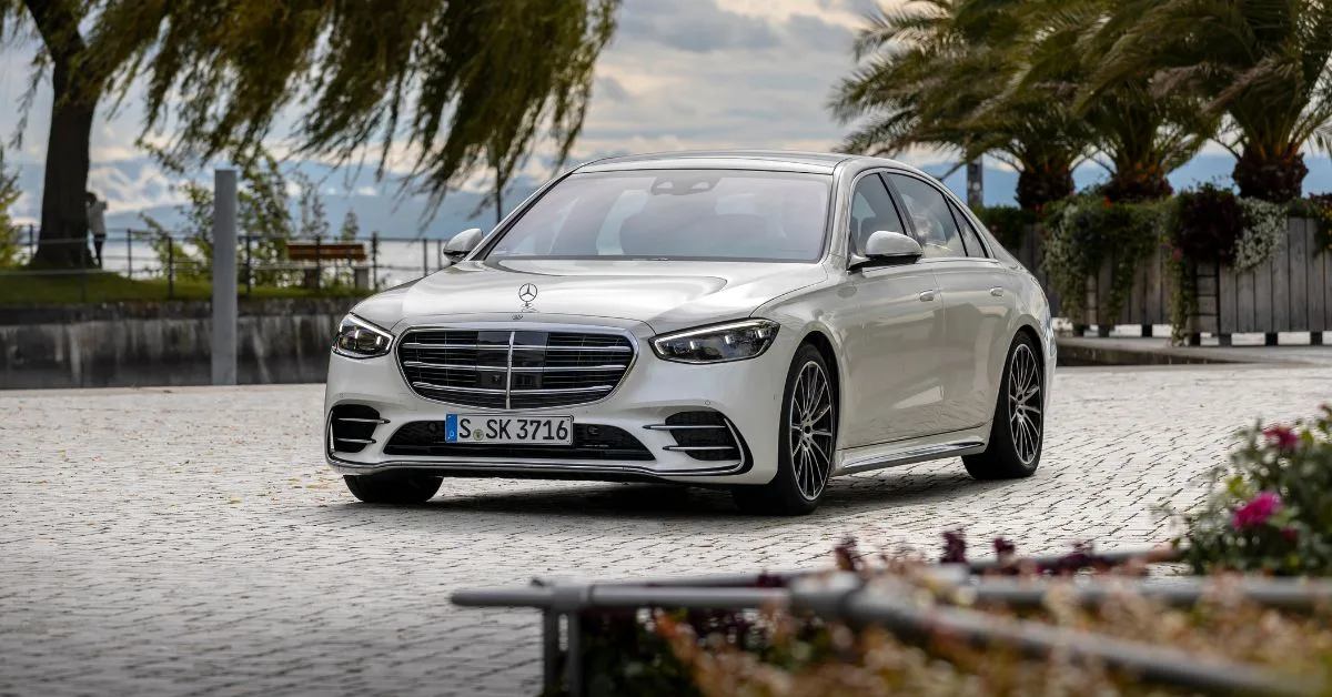 2023 Mercedes-Benz S Class Stand Still (Audi vs bmw vs Mercedes)