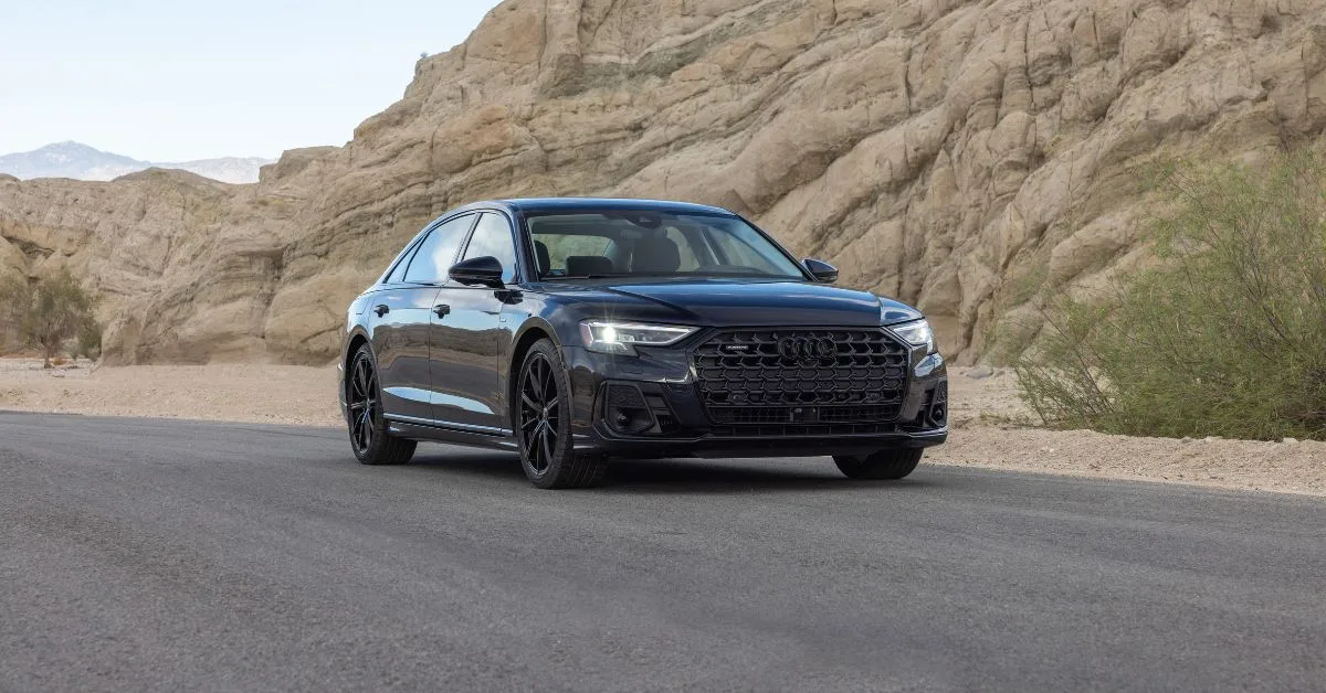 2024 Audi S8 Black