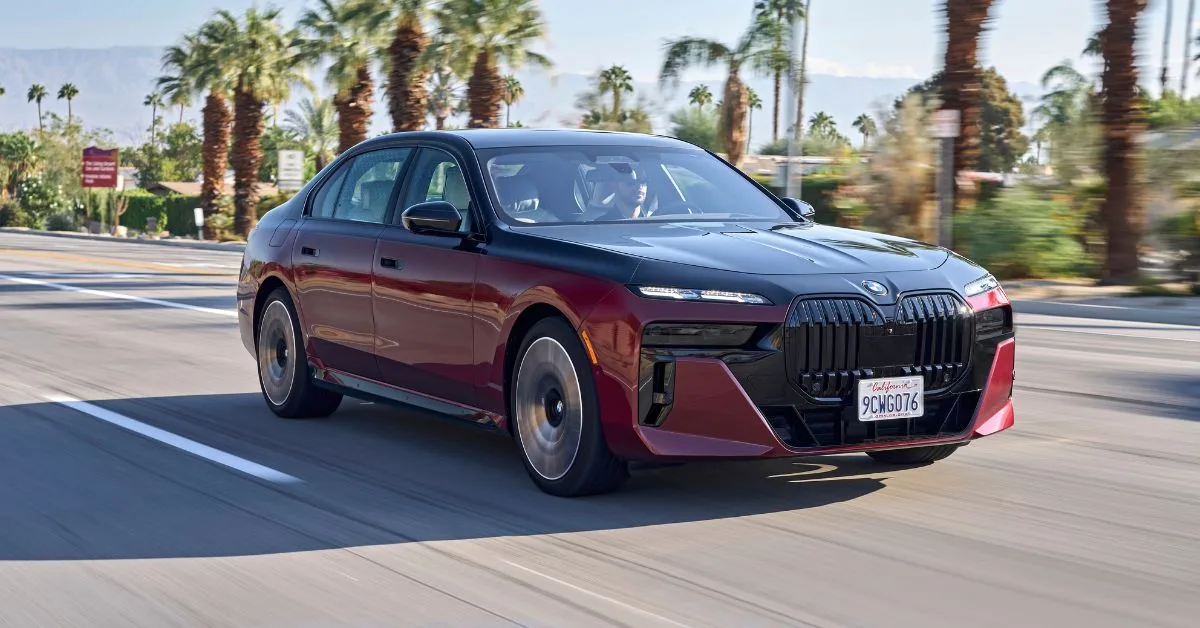 2024 BMW 760i Driving