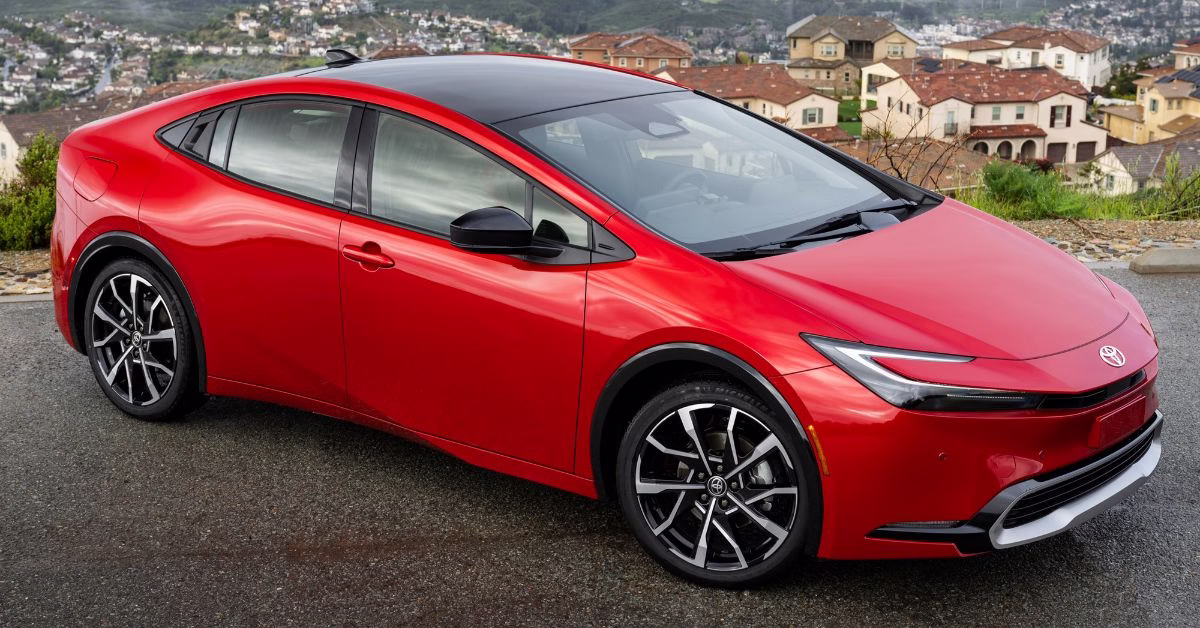 2025 Toyota Prius 2025 Toyota Prius, hybrid sedan with longest range