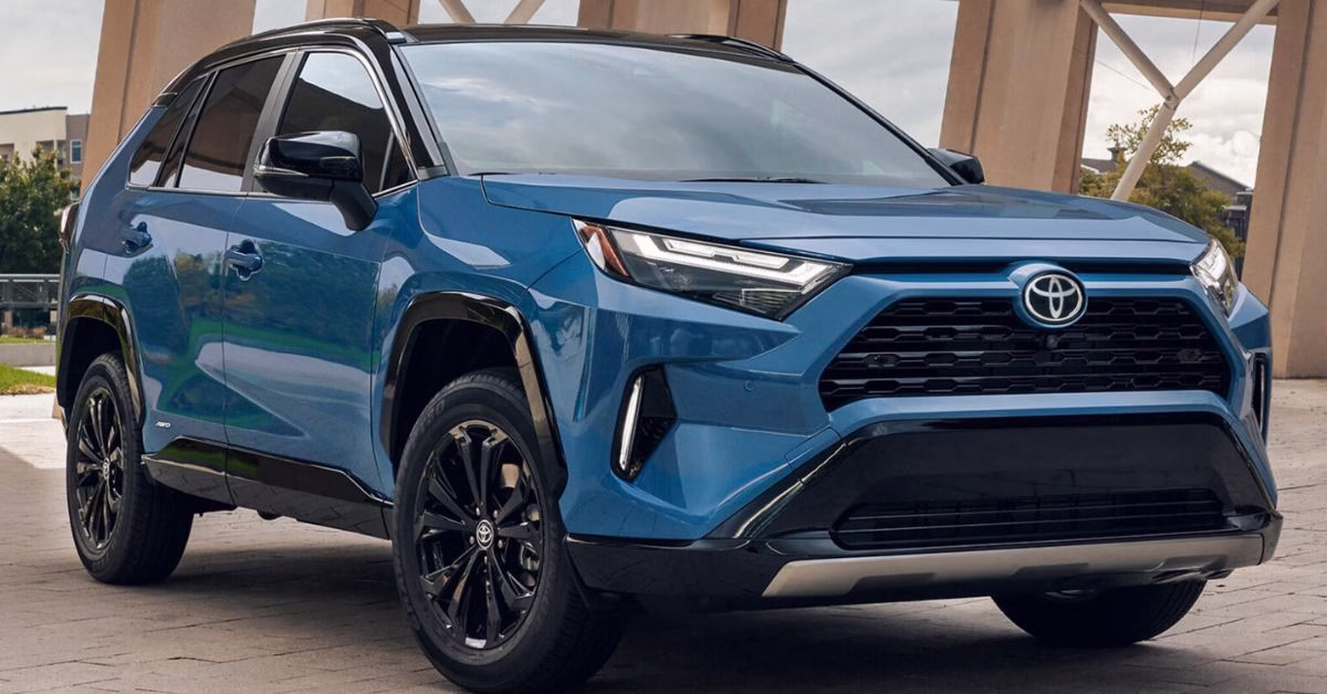 2025 Toyota RAV4 Hybrid 2025 Toyota RAV4 Hybrid, best fuel-efficient family suvs long trips