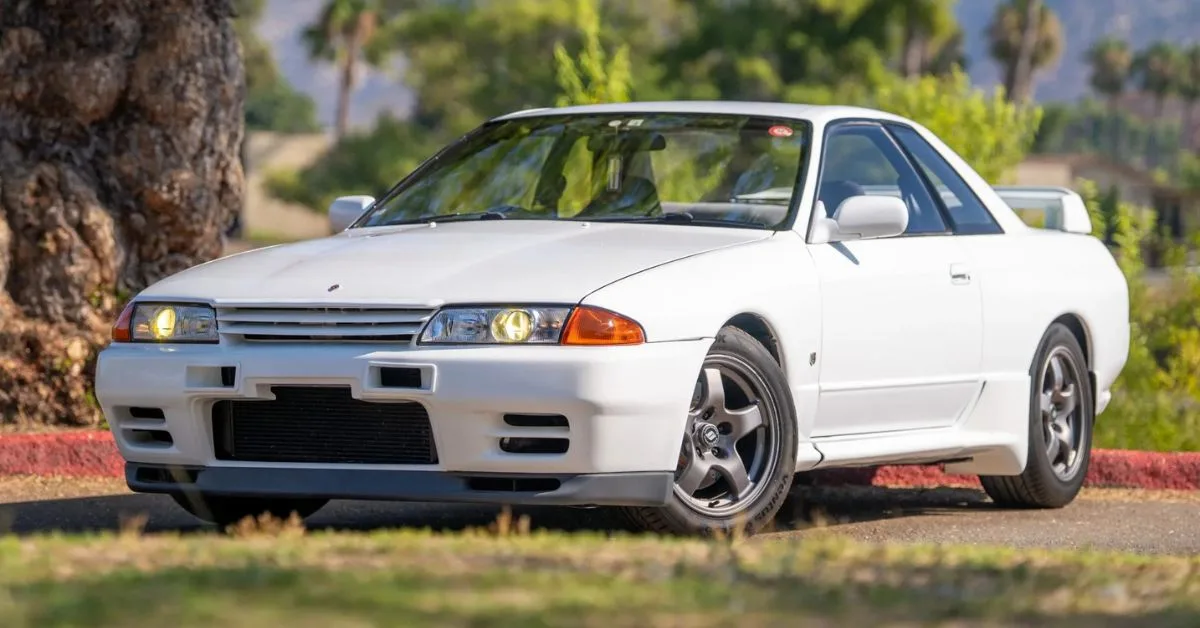 1994 Nissan Skyline GT-R R32, Bring a Trailer