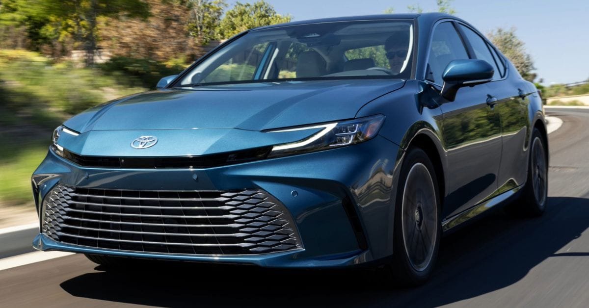 2026 Toyota Camry 2026 Toyota Camry, Toyota vs Honda reliability