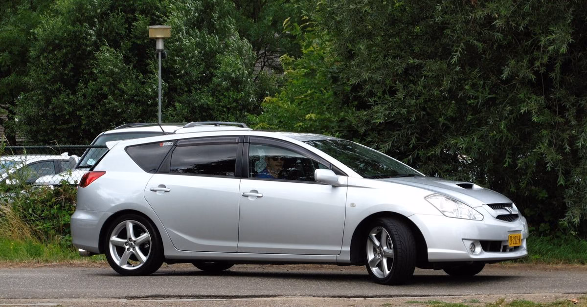 2002 Toyota Caldina 2.0 GT-Four turbo wagon
