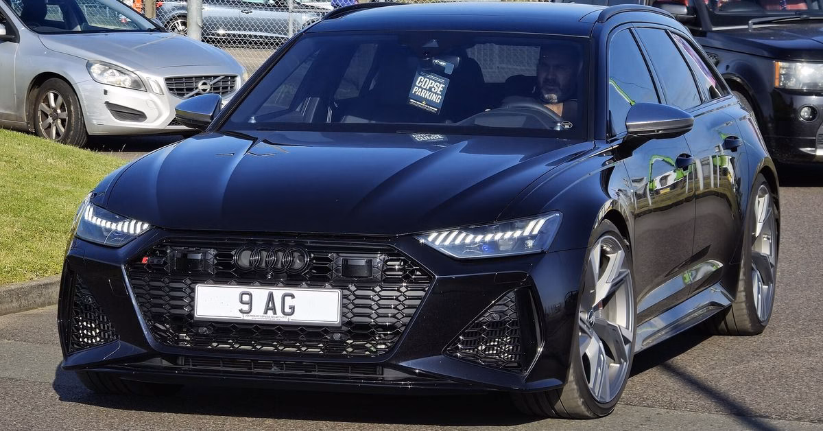 Wagons for Enthusiast Dads, Ranked From School Run to Sleeper