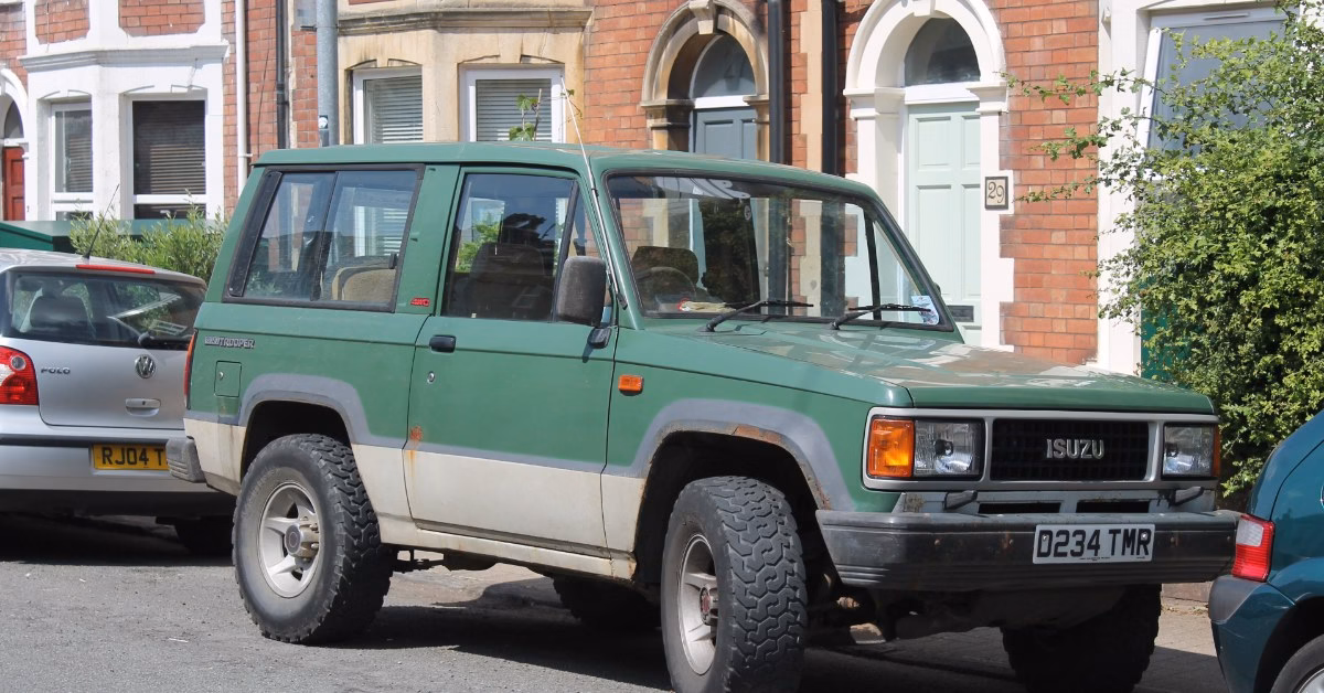 1987 Isuzu Trooper short wheelbase three-door in green