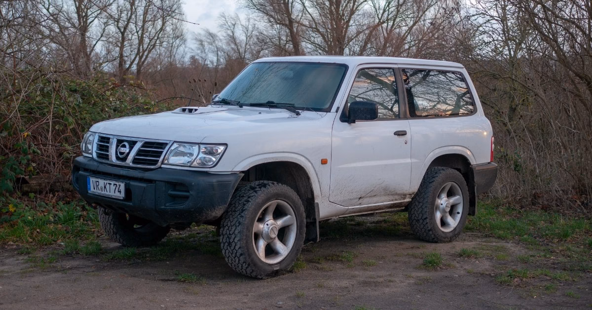 Nissan Patrol Y61 short wheelbase three-door