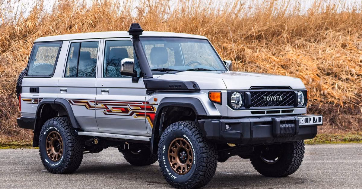 Toyota Land Cruiser 76 V8 diesel